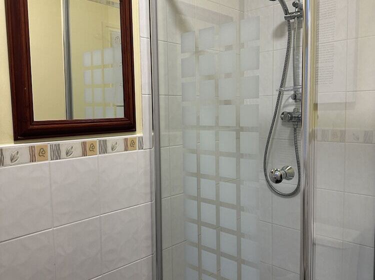 호텔 The Old Poets Corner