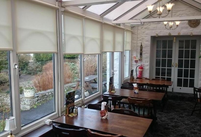 ホテル The Silverdale