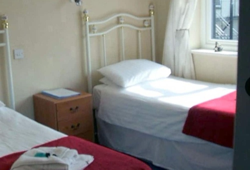 هتل The Winchmore