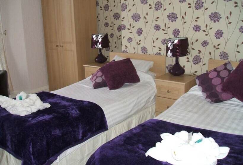 هتل The Winchmore