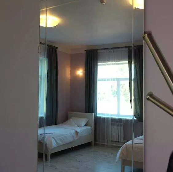 Hotelli V Ugliche   Hostel