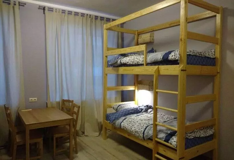 Hotelli V Ugliche   Hostel