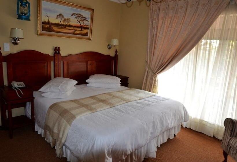 Отель Afton Safari Lodge