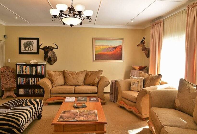 Отель Afton Safari Lodge