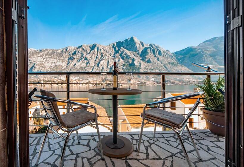 هتل Apartmani Markovic