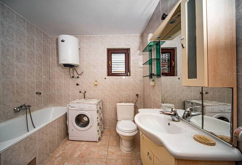 هتل Apartmani Markovic