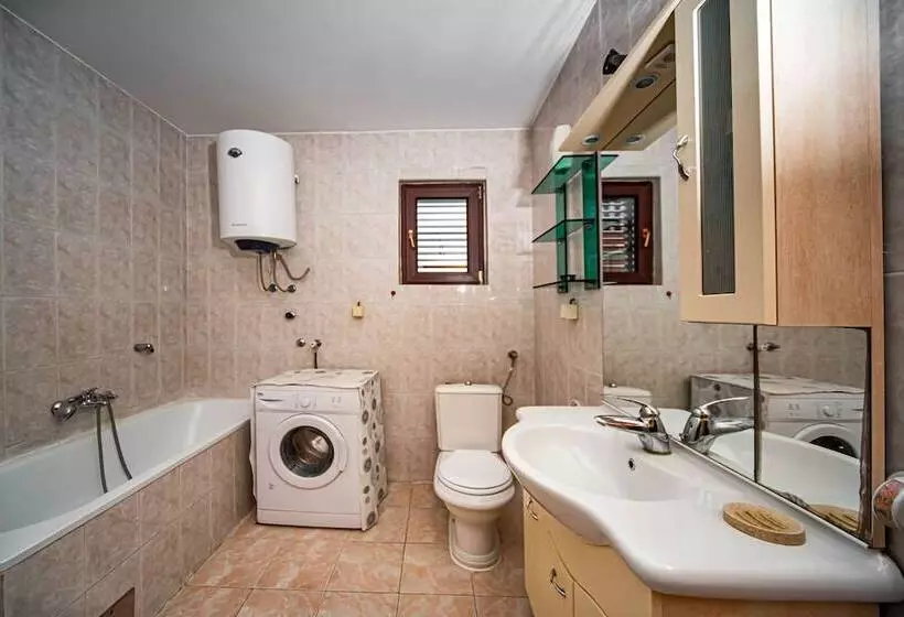 هتل Apartmani Markovic