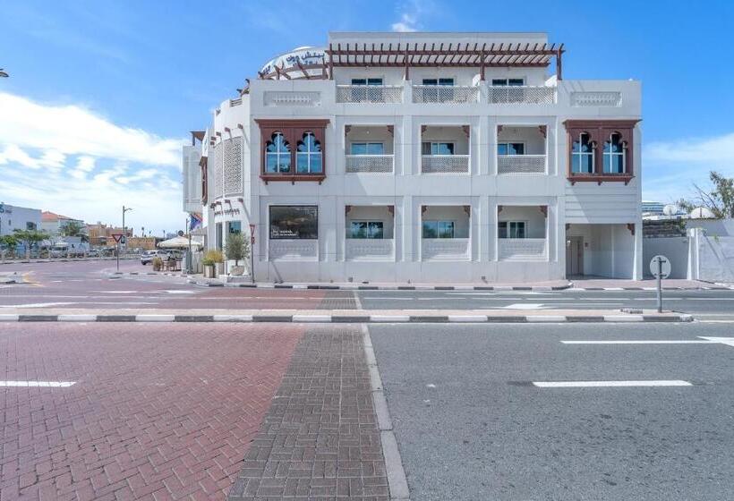 هتل Beach Walk Boutique Jumeirah