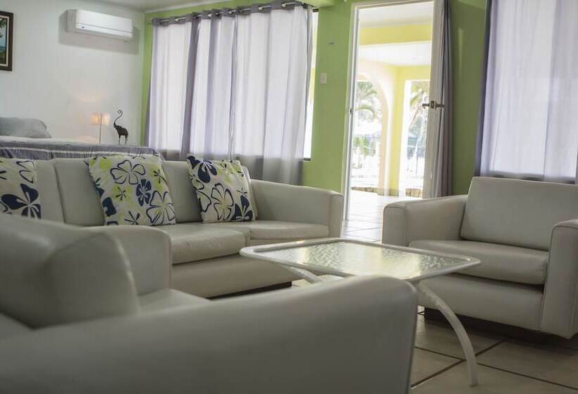 هتل Boutique Playa Bonita