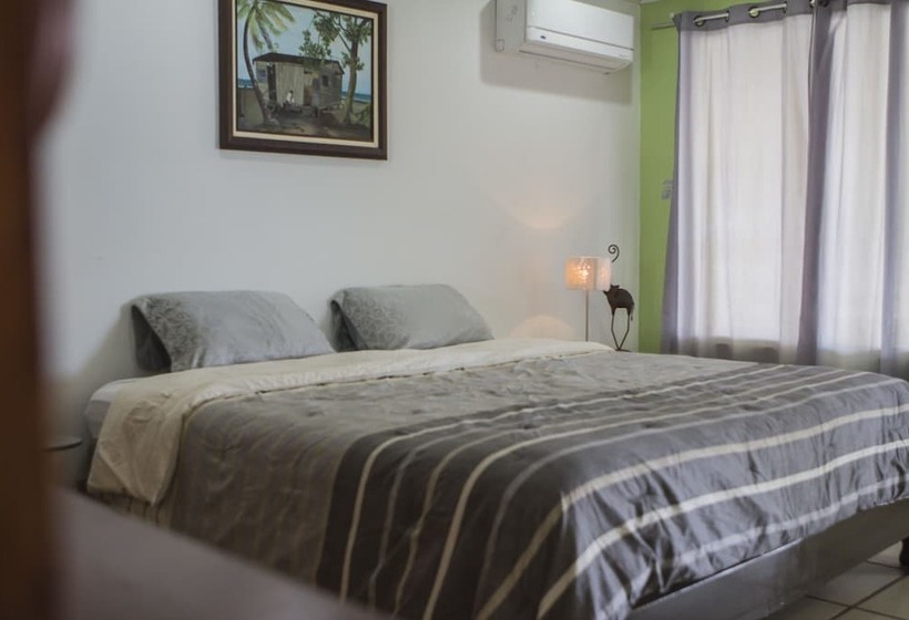 هتل Boutique Playa Bonita