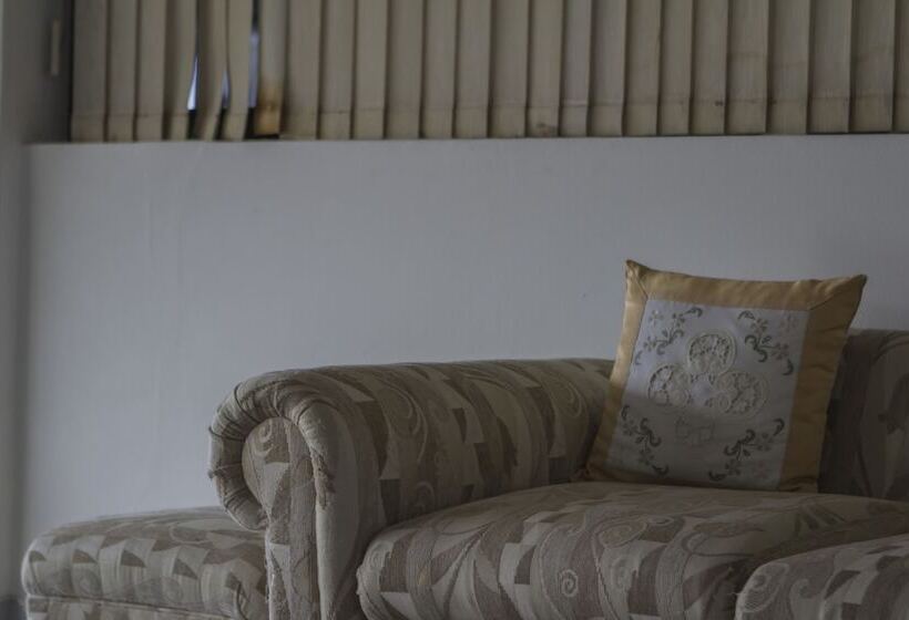 هتل Boutique Playa Bonita