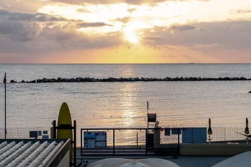 ホテル Diomedea Residence Village