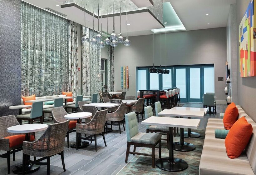 فندق Hampton Inn & Suites Atlanta Buckhead Place