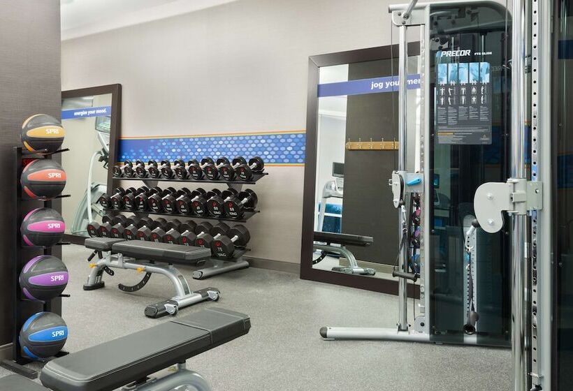 فندق Hampton Inn & Suites Atlanta Buckhead Place