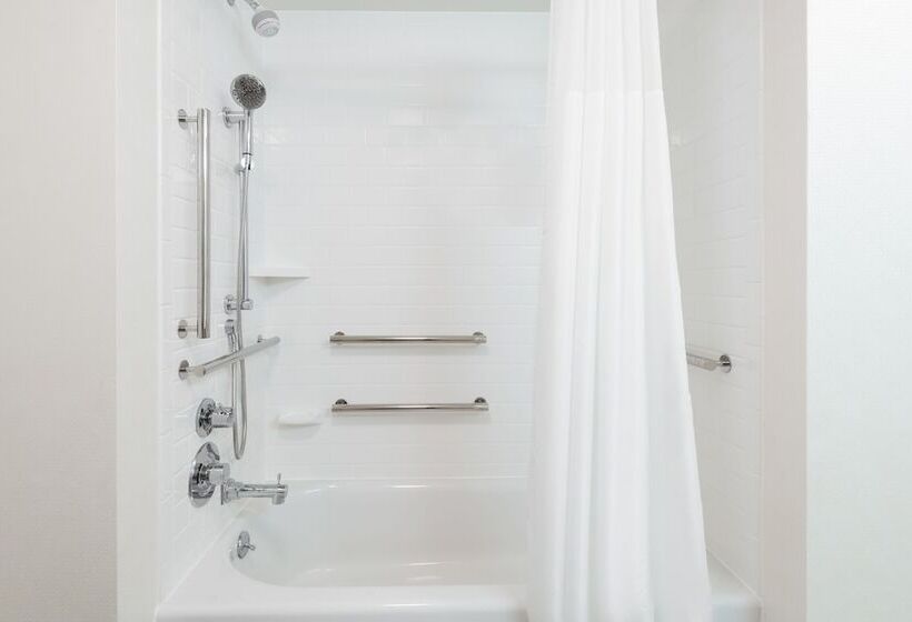 فندق Hampton Inn & Suites Atlanta Buckhead Place