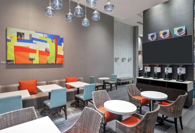 فندق Hampton Inn & Suites Atlanta Buckhead Place