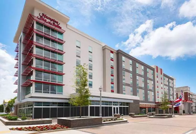 Hotelli Hampton Inn & Suites Atlanta Buckhead Place
