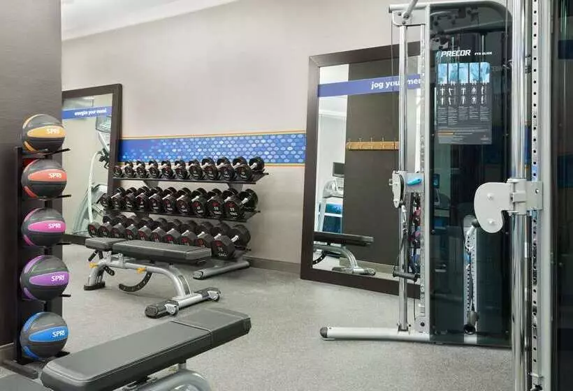 Hotelli Hampton Inn & Suites Atlanta Buckhead Place