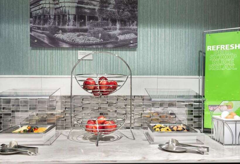 فندق Hampton Inn & Suites Atlanta Buckhead Place