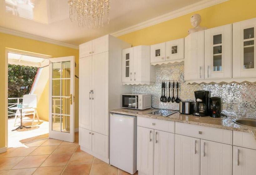 בית מלון כפרי Haus Am Strand On The Beach