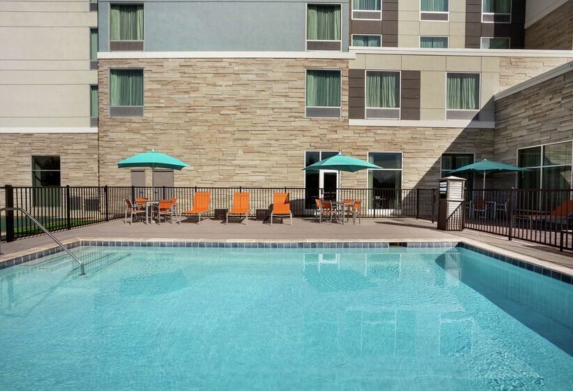 בית מלון כפרי Homewood Suites By Hilton Florence