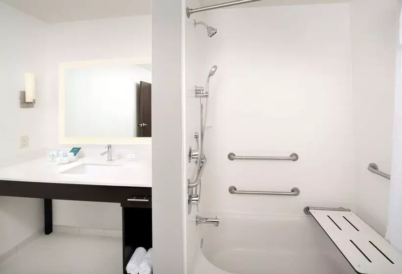 ホテル Homewood Suites By Hilton Kansas City Speedway