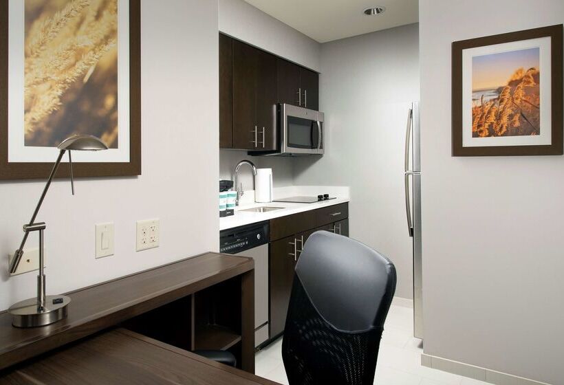 ホテル Homewood Suites By Hilton Kansas City Speedway