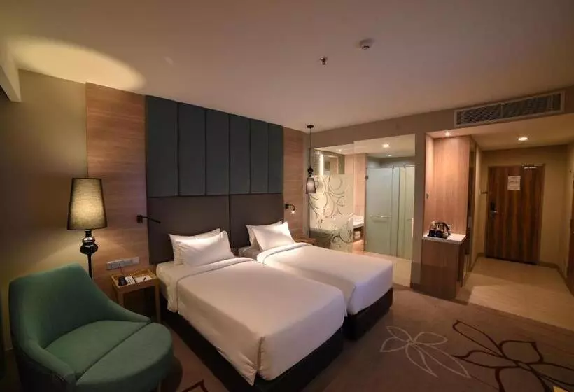 ホテル Mercure Selangor Selayang