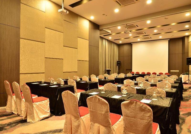 فندق Mercure Selangor Selayang