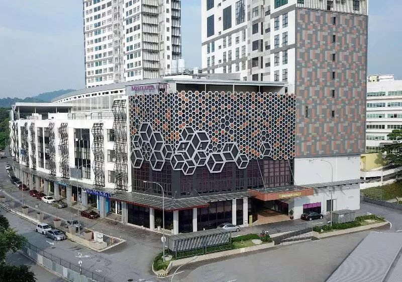 ホテル Mercure Selangor Selayang