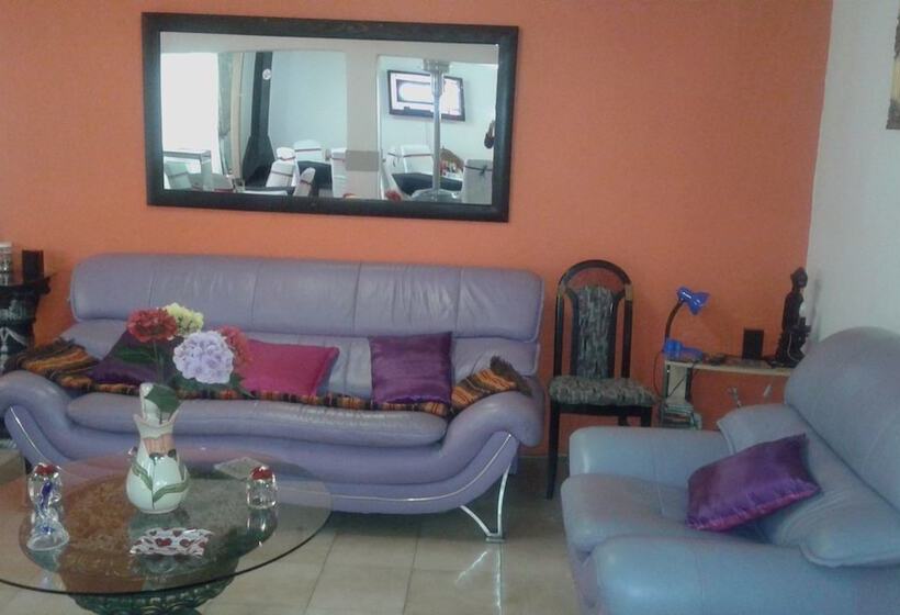 酒店 Royal Olympia Lodges & Safaris Rsa