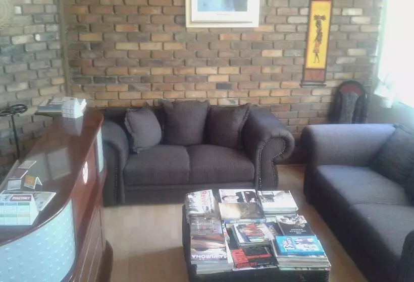 ホテル Royal Olympia Lodges & Safaris Rsa