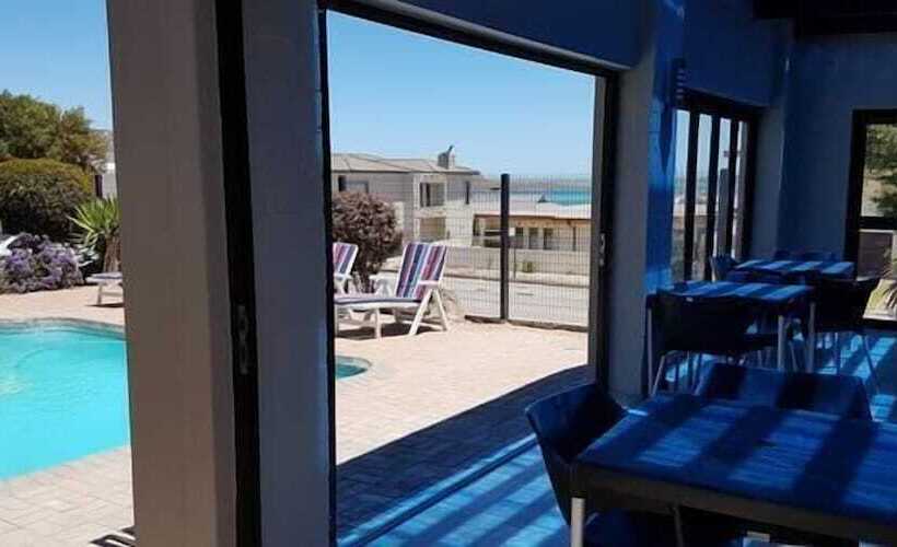 בית מלון כפרי Seagulls Guest House