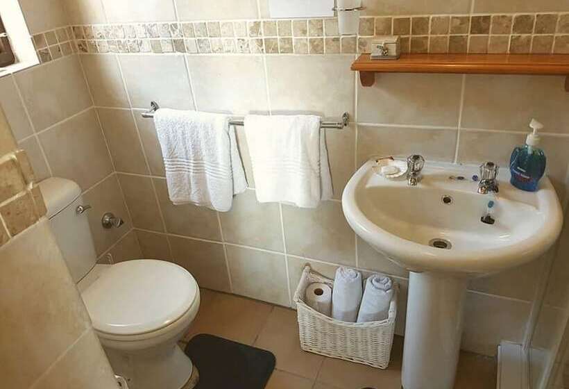 בית מלון כפרי Seagulls Guest House