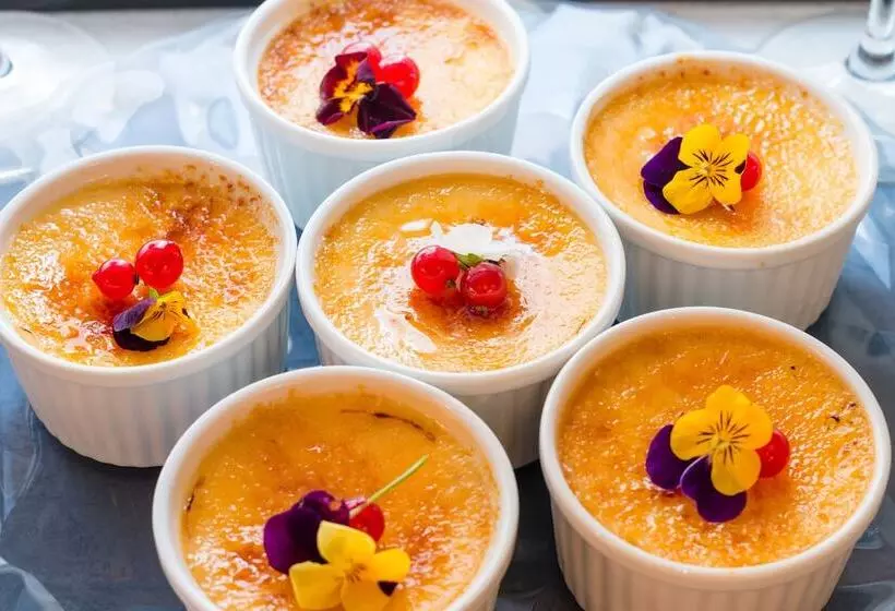 هتل Venis Boutique