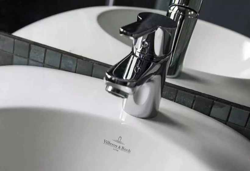 هتل Venis Boutique