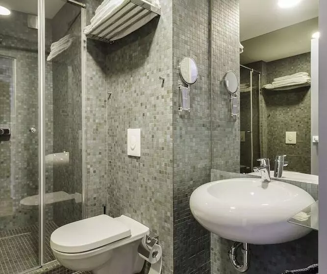 هتل Venis Boutique