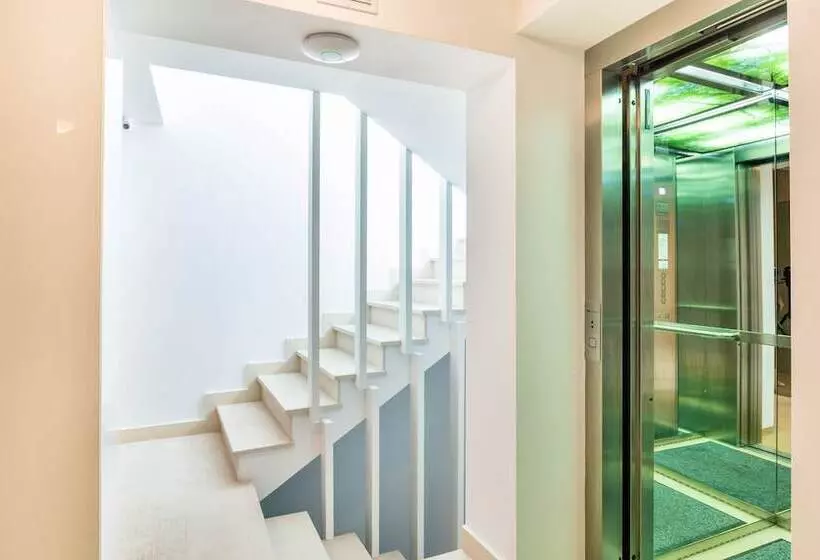 هتل Venis Boutique