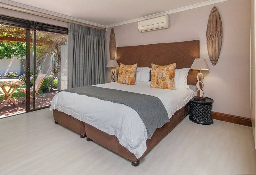 בית מלון כפרי Whale Away Guest House