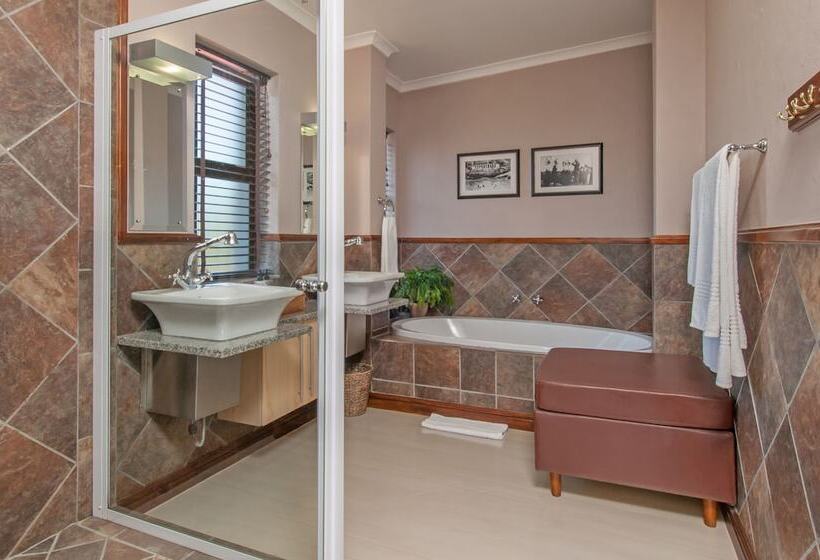 בית מלון כפרי Whale Away Guest House