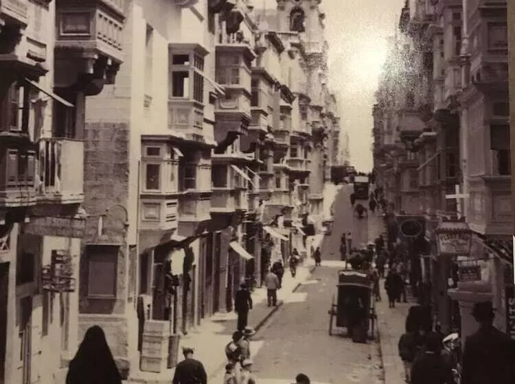 پانسیون 66 Saint Paul S & Spa
