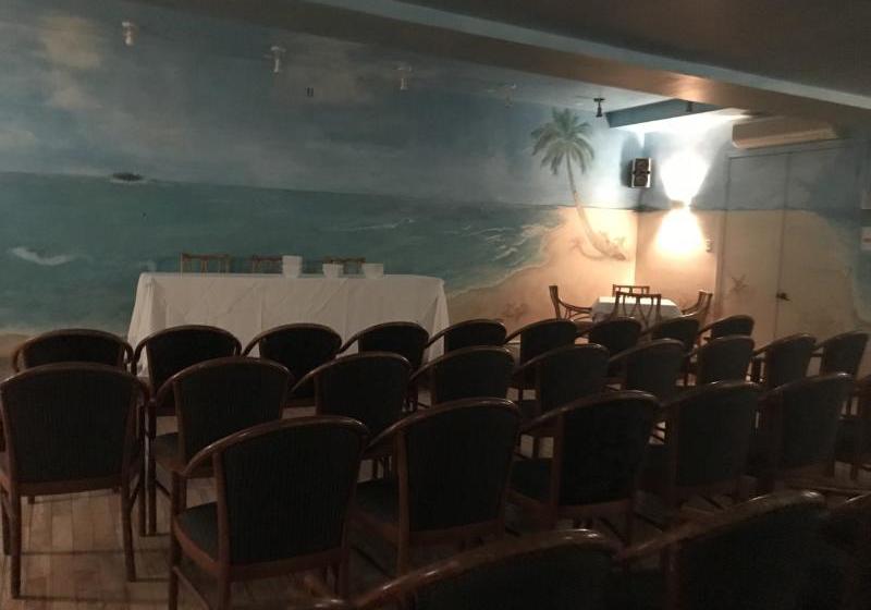 فندق Auberge Du Lac Dore