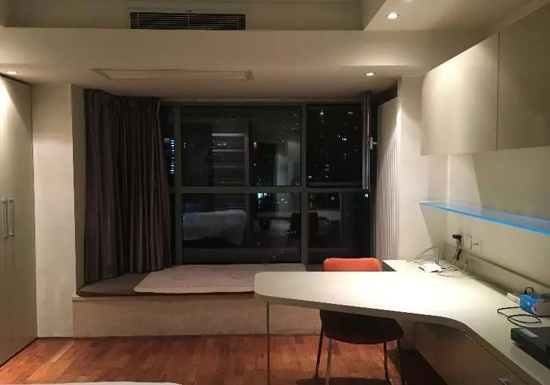 هتل Beijing New Oriental Suites In Seasons Park Sanlitun