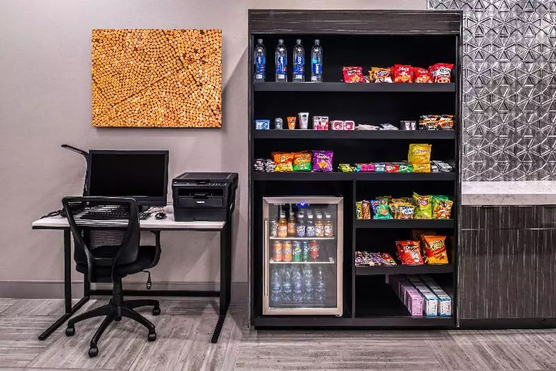 Best Western Plus Temecula Wine Country Hotel & Suites