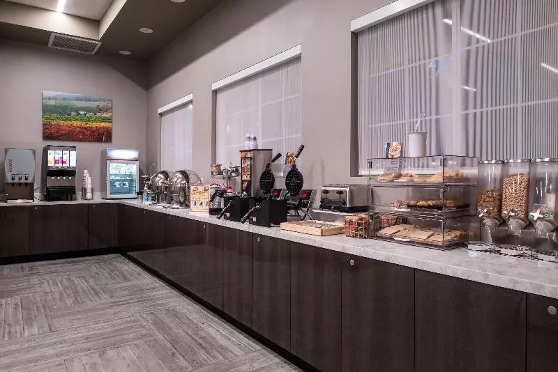 Best Western Plus Temecula Wine Country Hotel & Suites