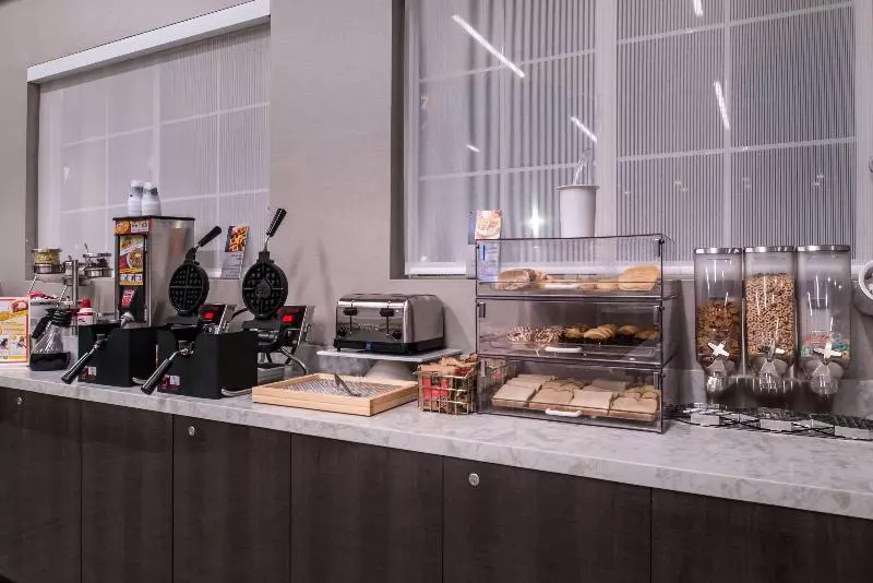 Best Western Plus Temecula Wine Country Hotel & Suites