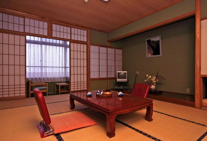 酒店 Hitou Hanabun