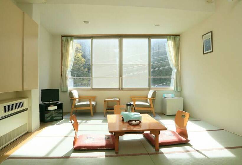 酒店 Hitou Hanabun