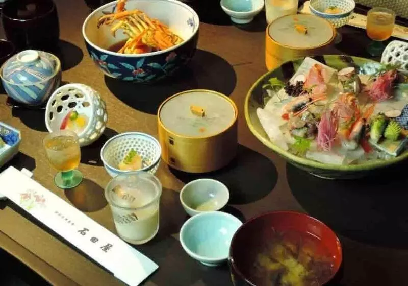 Hotelli Ryokan Hanareya Ishidaya