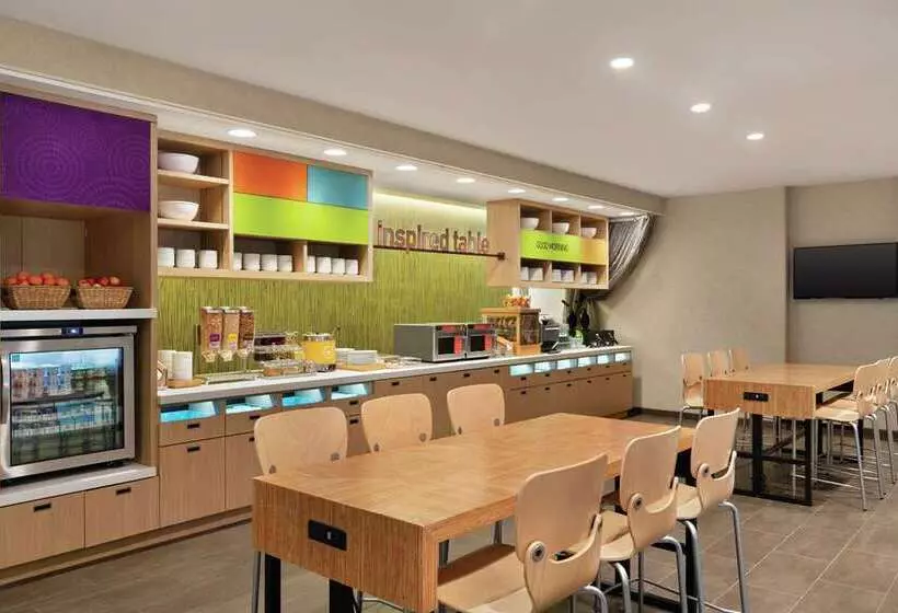 هتل Home2 Suites By Hilton Lancaster